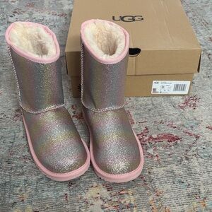 UGG Kids Sparkly Boots - Pink and Silver